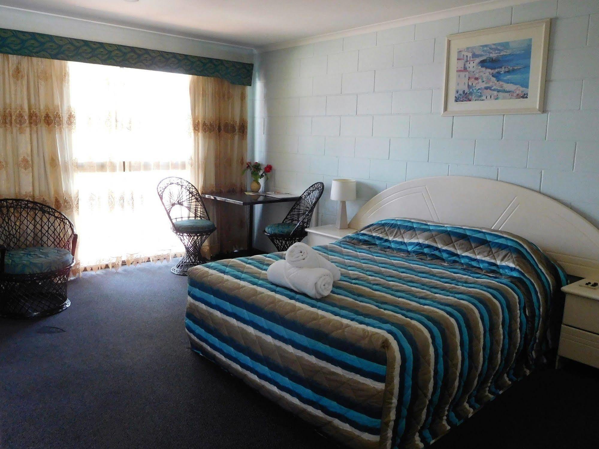 Y Motels Rockhampton Exterior photo